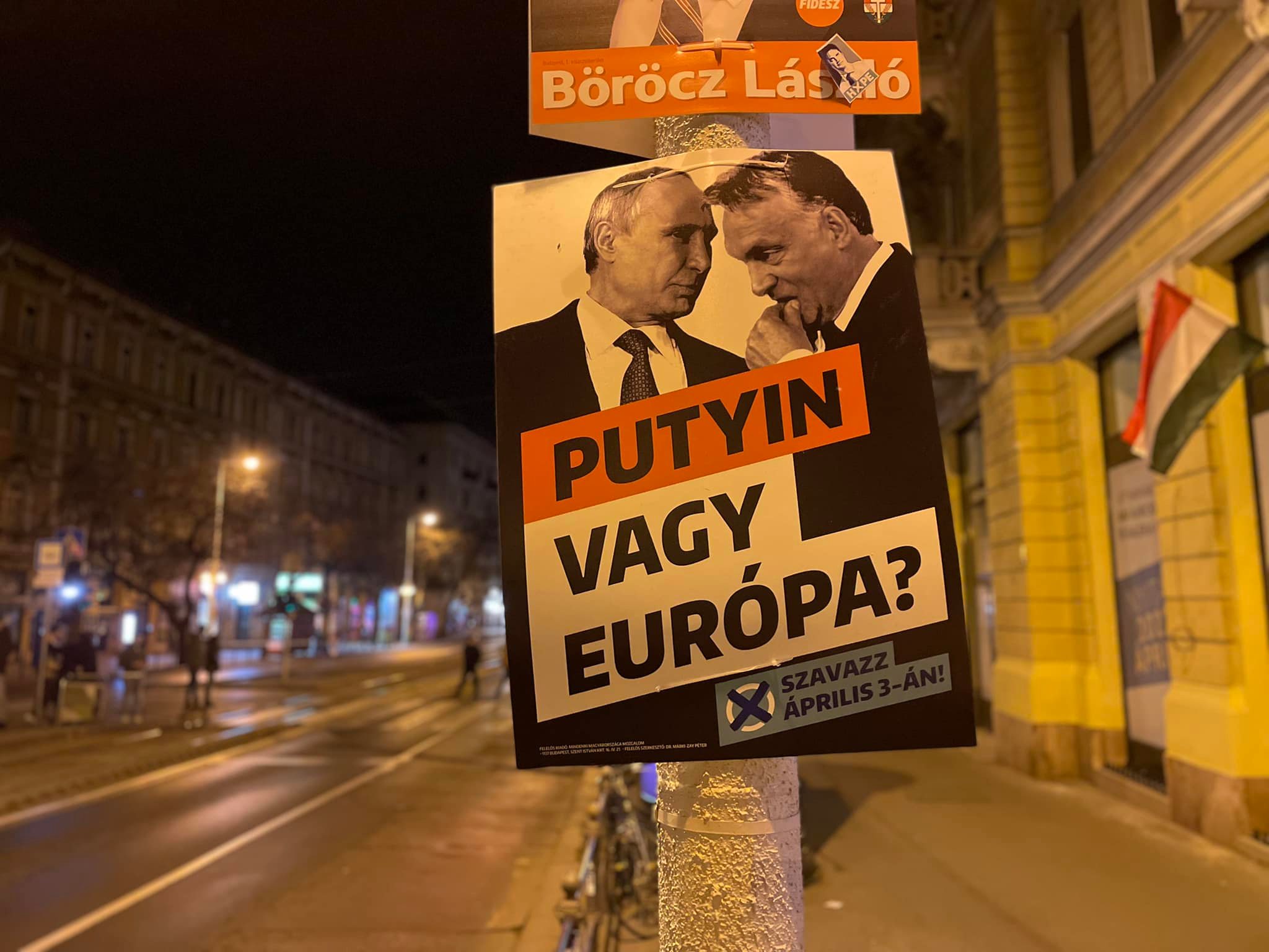 Túl késő és túl kevés, a Putyin vs Európa-kampányra már „összeháborúzta” a Fidesz az ellenzéket. Ráadásul vidéken alig lehetett találkozni ezekkel a plakátokkal.