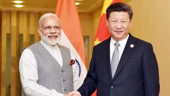 Miért vitatkozik Kína és India az alig járható Himaláján?