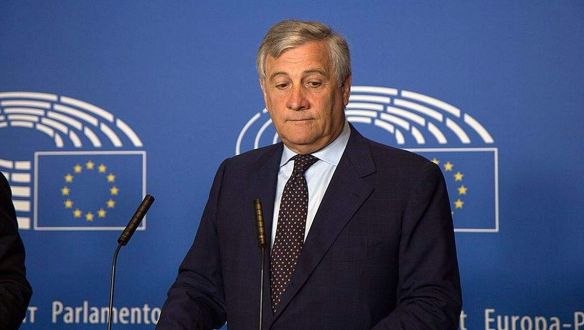 Nem örül az Európai Parlament elnöke a hetes cikkes eljárásnak