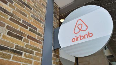 Új intézkedésekkel számolná fel az illegális házibulikat az Airbnb