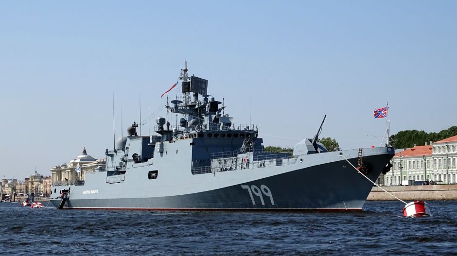 Valószínűleg kilőtték az egyik legmodernebb orosz hadihajót a Fekete-tengeren