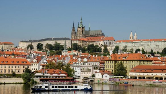 Újabb megállapodás: Csehország is elfogadja a magyar védettségi igazolványt