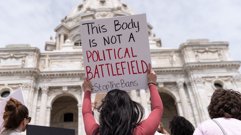 Politico: Amerikában eltörölnék az abortusz való alkotmányos jogot