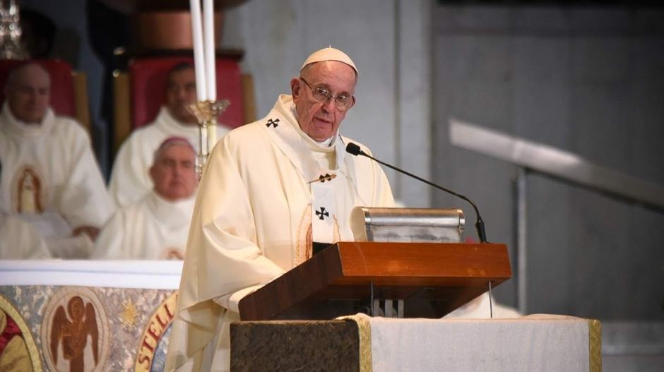 Szexrabszolgaként tartott apácákról beszélt Ferenc pápa, közel-keleti útján