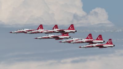 Törökország nem engedi át többé a Szíria felé tartó orosz katonai és polgári repülőgépeket