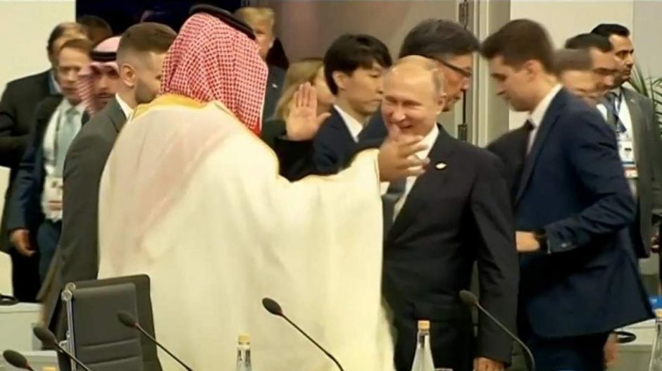 Putyin nagyon látványosan spanolt a szaúdi herceggel
