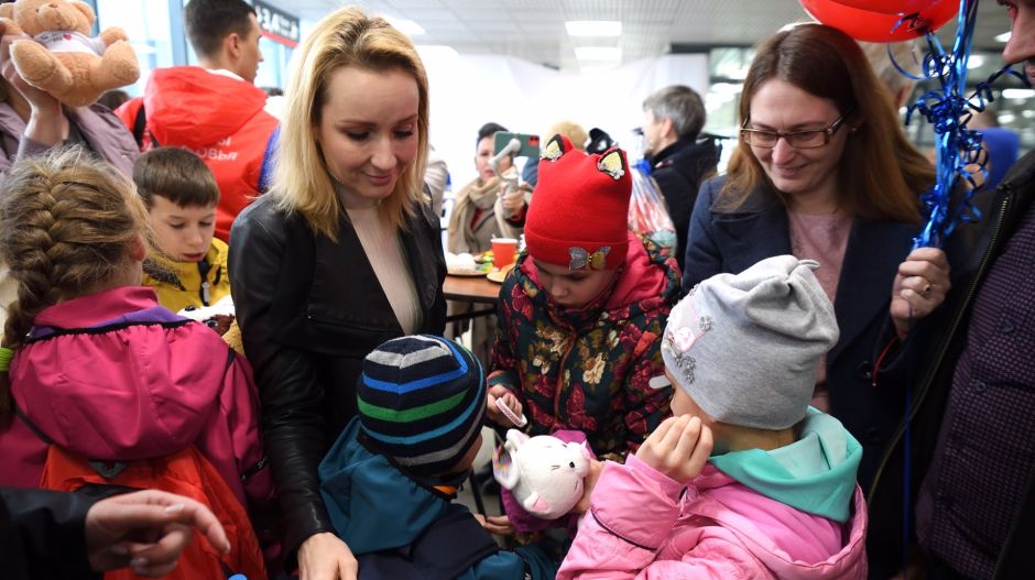 Oroszország először ismerte el, hogy eddig 190 000 ukrán gyereket hurcoltak el az orosz katonák