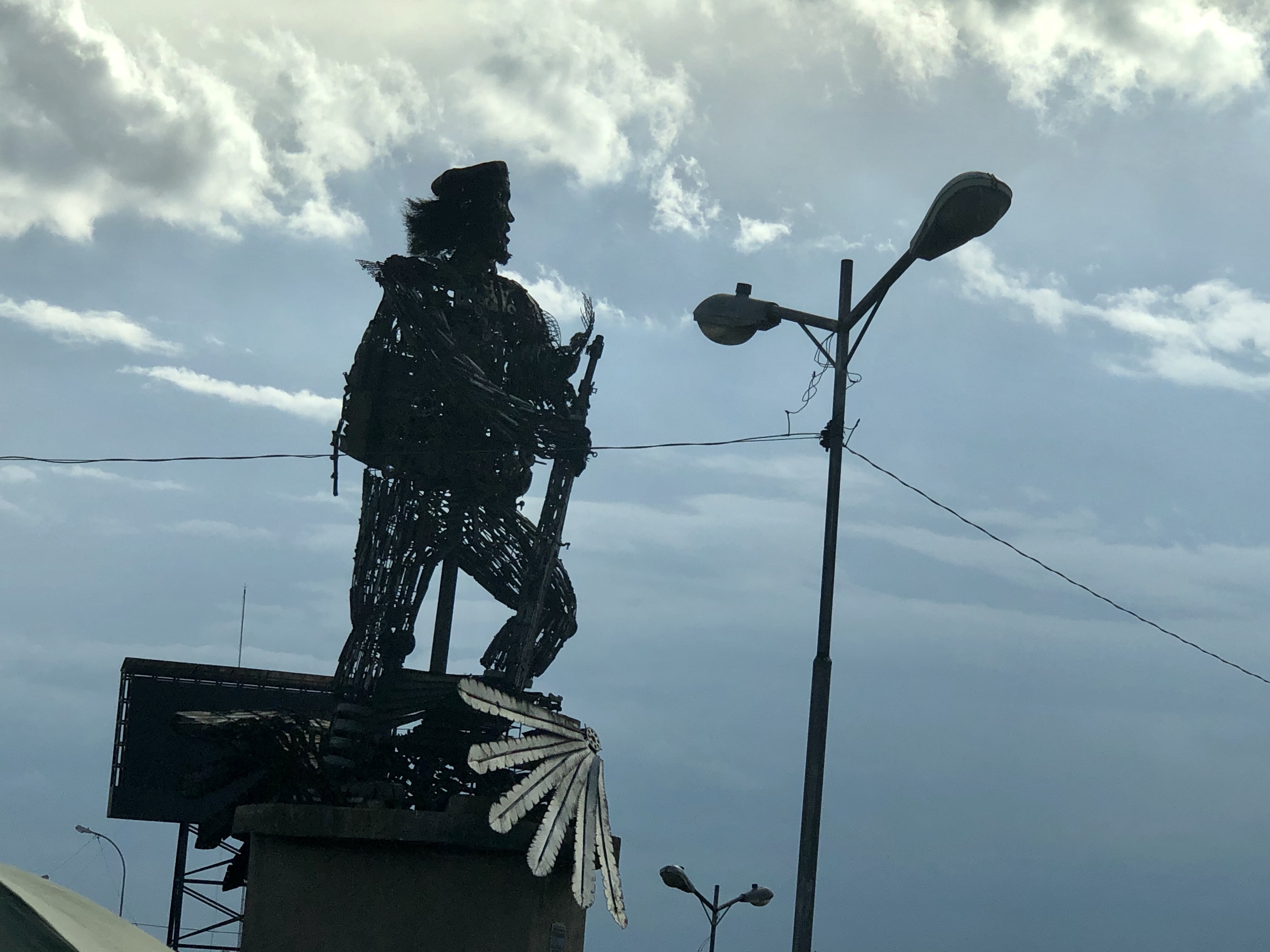Che Guevera szobra Altoban, ő fogadott La Pazban.