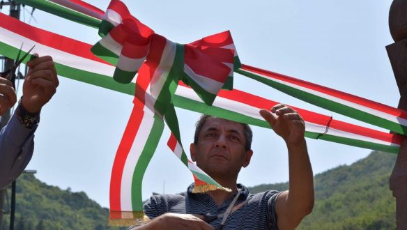 Egyelőre látványos politikai eredmény nélkül építi befolyását Orbán a Felvidéken