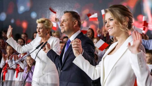 Immár biztos: Andrzej Duda nyert, az ellenzék kikapott Lengyelországban