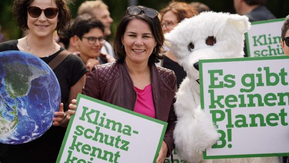 A német Zöldek az összes friss kutatásban előzik a Merkel-pártot