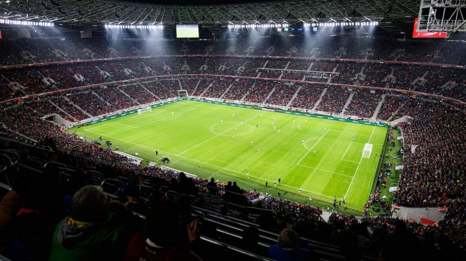Budapestre utazott a román sportújságíró, hogy újra láthasson teli stadiont 