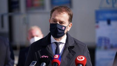 Szlovák kormányválság: újabb miniszter mond le, Matovič ultimátumot kapott Sulíktól