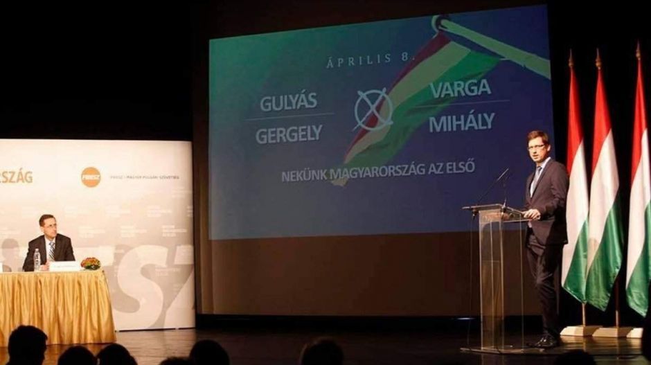 Gulyás Gergely és Varga Mihály másfél héttel a választás előtt már lezárták a kampányt