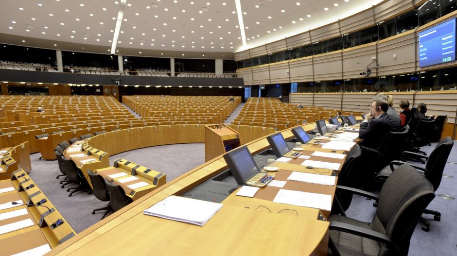 Tovább hízna az Európai Parlament alkalmazottainak létszáma, zúgolódnak a brüsszeli diplomaták