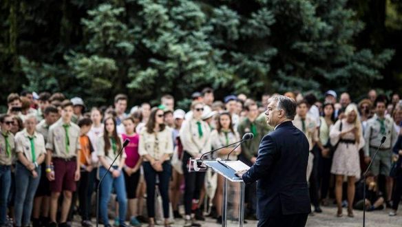 A Fidesz mindent megtesz, hogy leszoktassa a magyarokat a politikáról