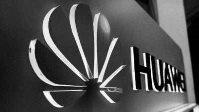 Politikusokról gyűjthetett érzékeny adatokat a cseh Huawei