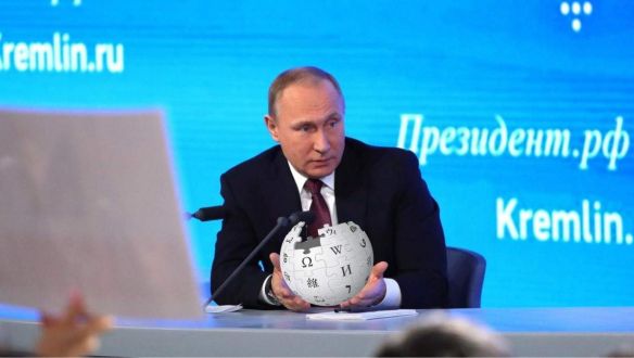 Putyin: Jobb lenne „lecserélni” a Wikipédiát