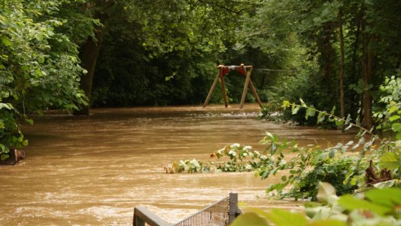 A klímaváltozás miatt egyre gyakoribbak lehetnek a németországihoz hasonló áradások egy tanulmány szerint
