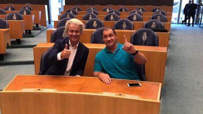 A holland parlament közzétette a képviselők kedvenc számait. Kit hallgat Geert Wilders szívesen?