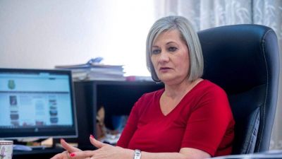 Kirúgná az új tiszavasvári polgármester az ellene induló jegyzőt