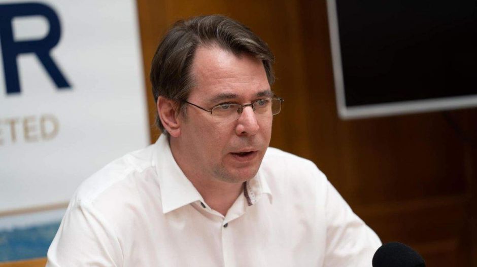 Mirkóczki Ádám, Eger polgármestere is elhagyja a Jobbikot