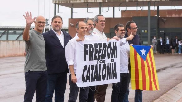 Szabadon engedték a 2019-ben bebörtönzött katalán politikusokat