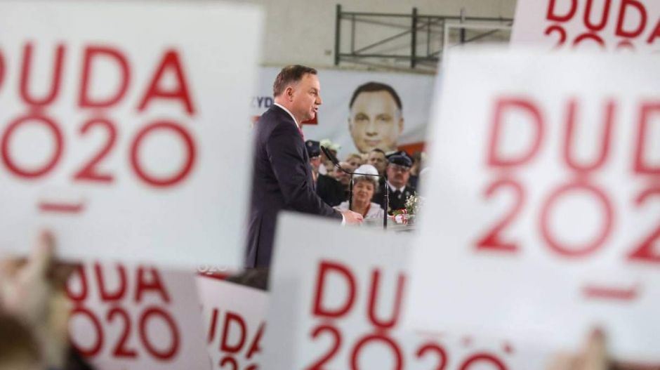 Levélszavazással rendeznék le a lengyel elnökválasztást, a postások harmada szabadságra menne emiatt