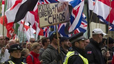 Nem ússzák meg a britek a menedékkérelmeket, amíg nincs tényleg brexit