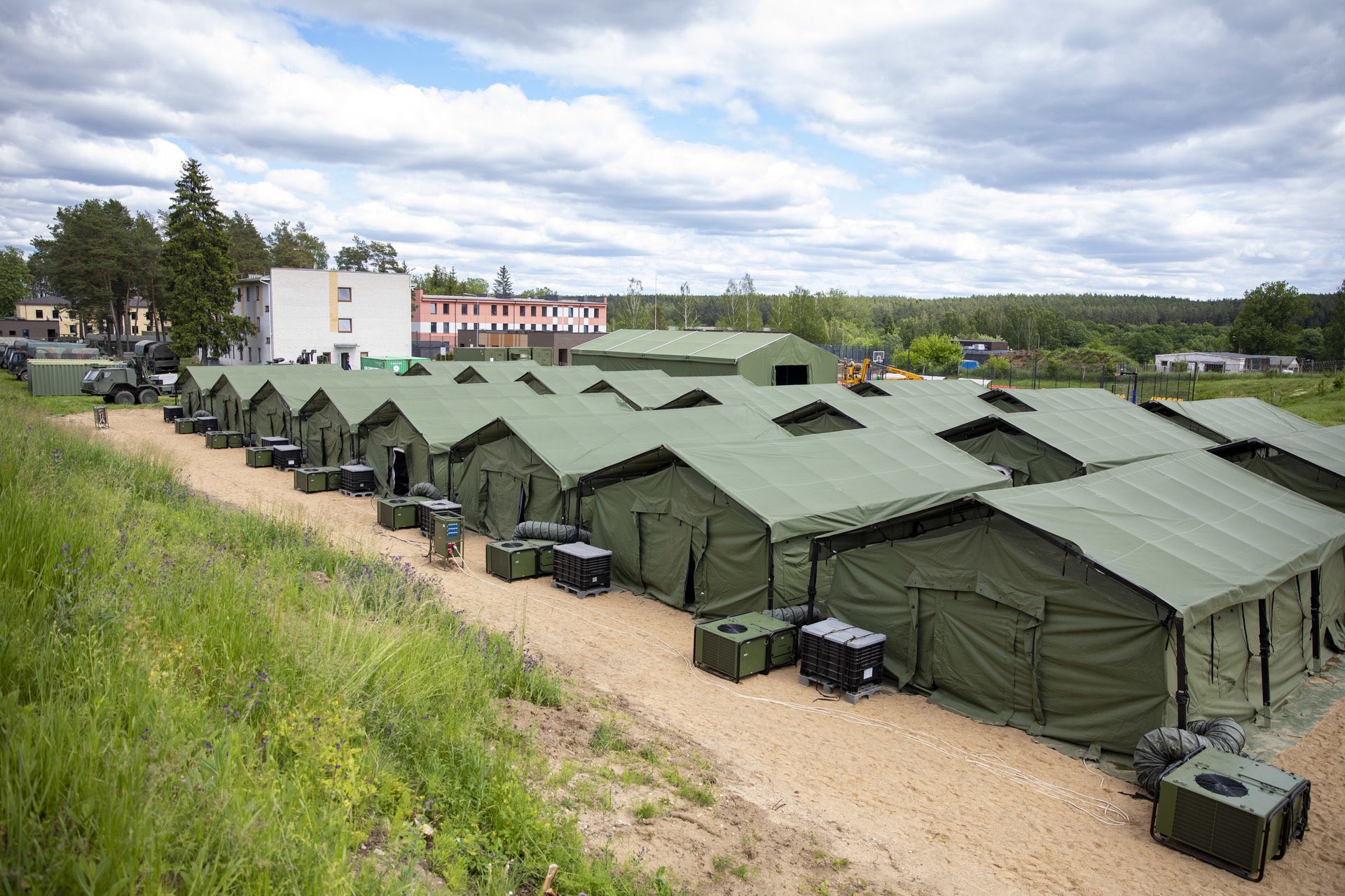 Menekülttábor Litvániában 2021 júliusában. 