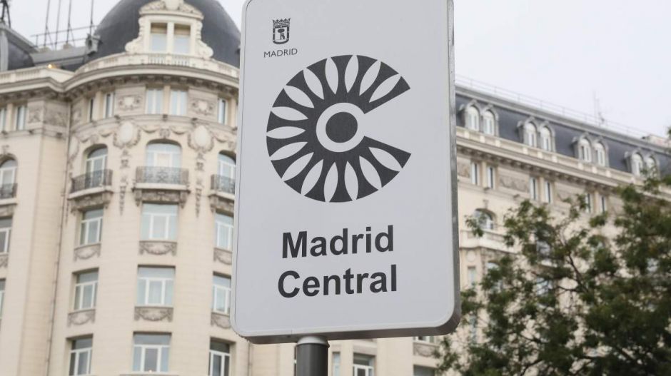 Megpróbálta elszabotálni a „Sétáló Madridot” a madridi polgármester, újra megnőtt a légszennyezettség