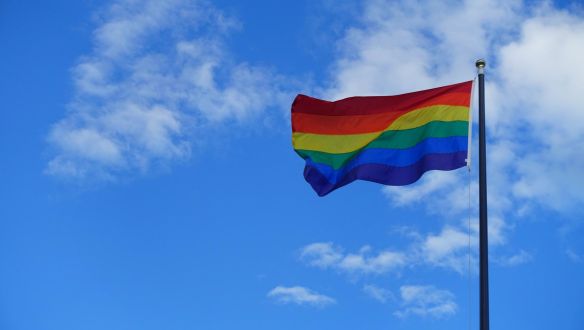 Újabb ország mondott nemet az LMBTQ-családokra