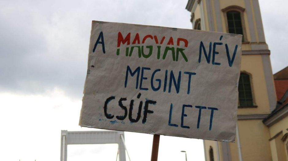 Sztrájk, közös EP-lista, O1G: így tüntetett az ellenzék március 15-én