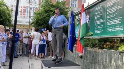 Dobrev Klára az ellenzéki előválasztás első fordulójának hivatalos győztese