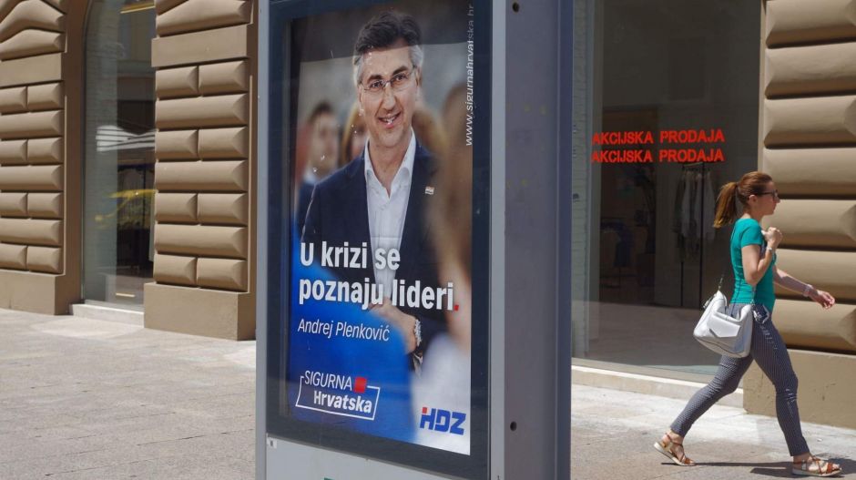 Amíg a vezér hatalmon van, szeretik, ha bukik, azonnal elintézik – horvát politológussal elemezzük a választási esélyeket
