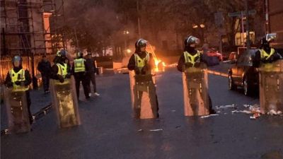 A rendőrségnek kellett közbelépni az Írország egyesüléséért tartott tüntetésen