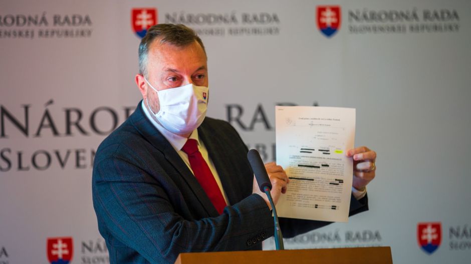 8,7 milliárd forintnyi eurót fizethetett ki kamucégeknek covid-segélyként a szlovák munkaügyi minisztérium