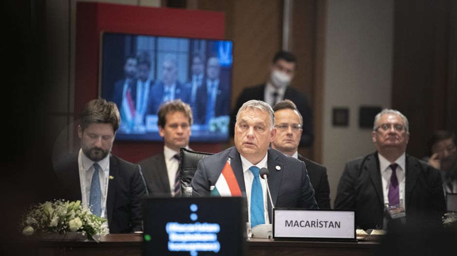 Kikkel kvaterkázott múlt héten Orbán Viktor?