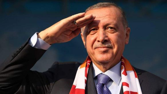 Így regulázná meg Erdoğan az „erkölcstelen” közösségi portálokat