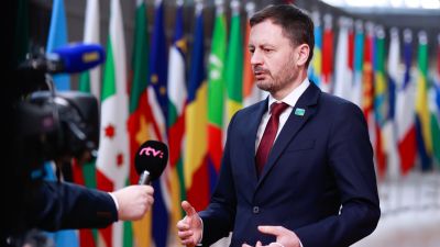 A szlovák kormányfő Kijevbe látogat csütörtökön