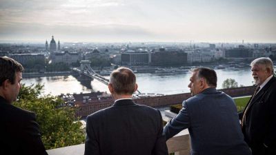 Budapesten maradnak a korlátozások, vidéken lazít rajtuk a kormány