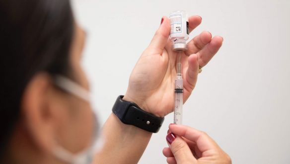 A koronavírus elleni vakcina, ami már nem szükségmegoldást jelent
