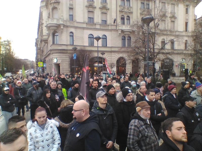 Jóval kevesebben mentek el Horthy Miklósra emlékezni a budapesti Gellért térre, mint párt hete a „coviddiktatúra” ellen tüntetni.