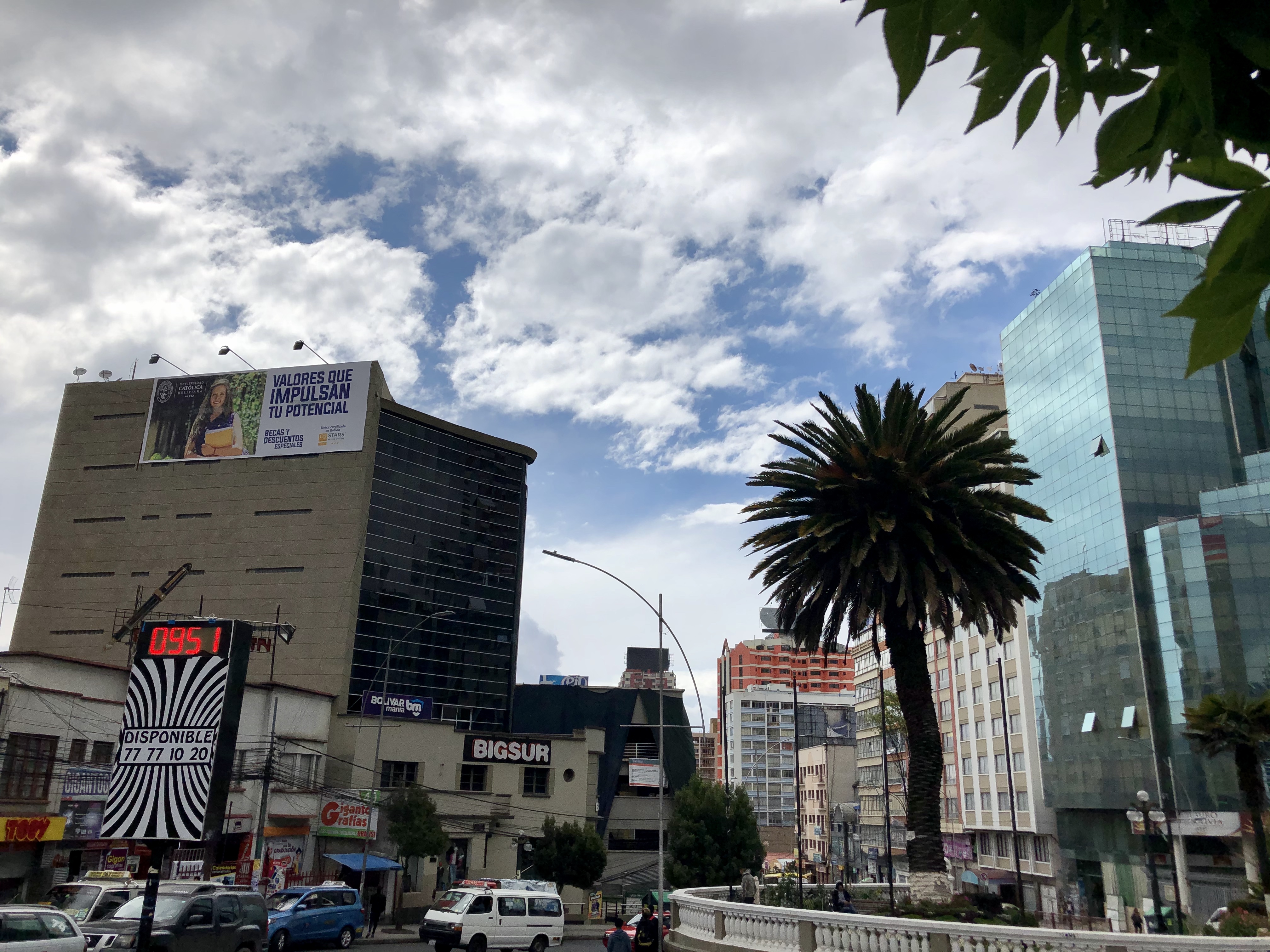 A modern La Paz.