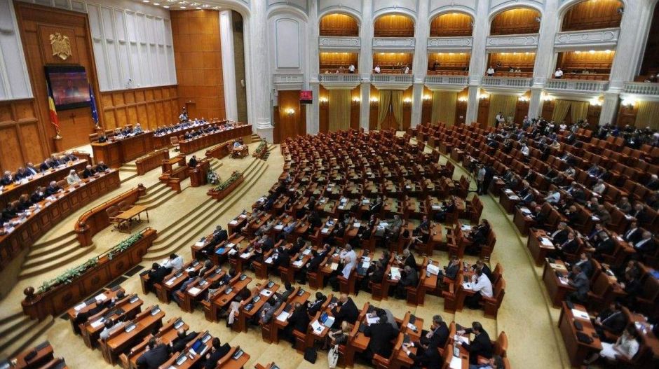 Buktatná a román kormányt az ellenzék, de nem fog menni neki