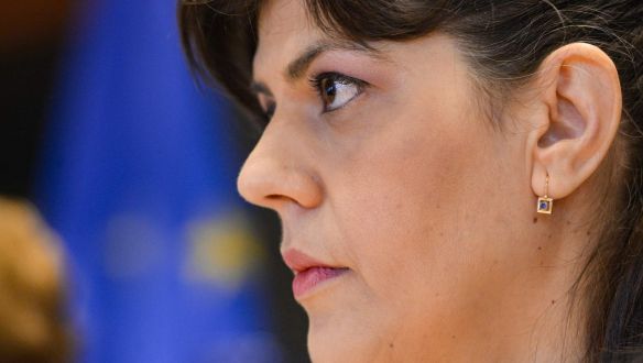 Hogyan járna el az Európai Ügyészség egy magyar vádlott ellen? Laura Codruța Kövesi elmondta az Azonnalinak!